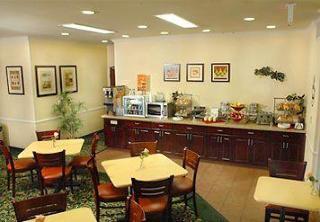 Hotel Fairfield 3*