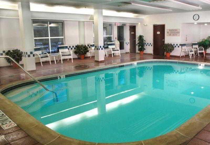 Fairfield Hotel