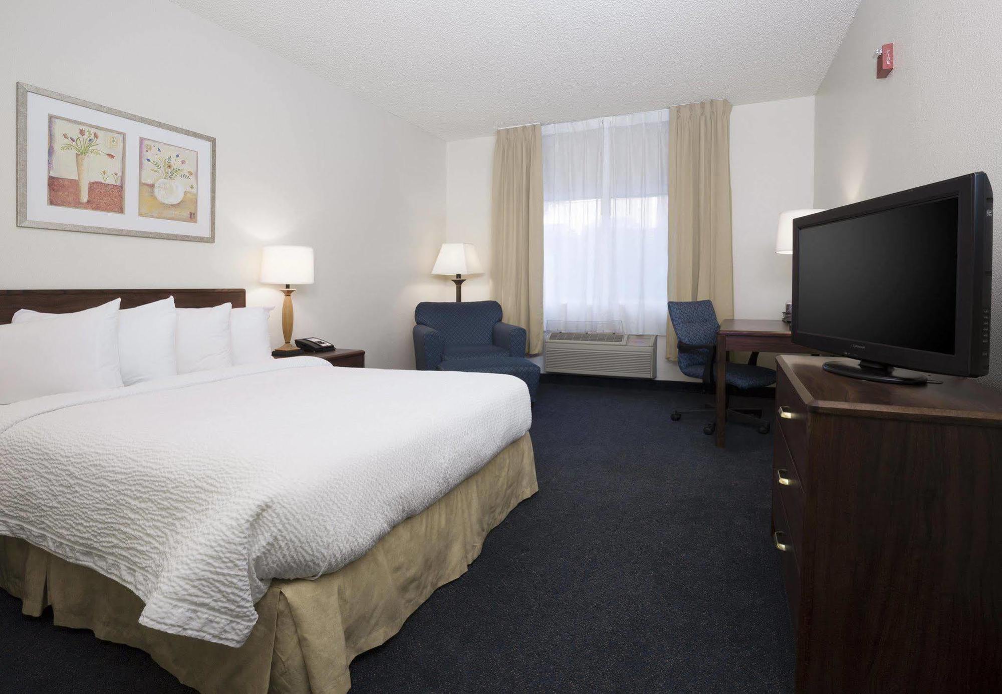 Fairfield 3*
